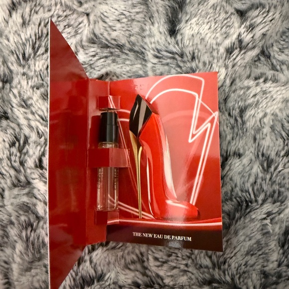 Carolina Herrera gift set. - Picture 4 of 5
